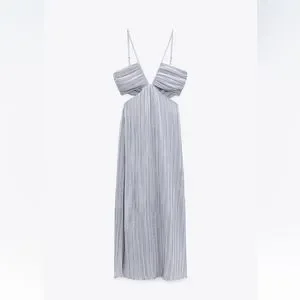 ワンピース theredthread S oval pleats dress gray THEREDTHREAD / ザレッドスレッド】S oval pleats dress